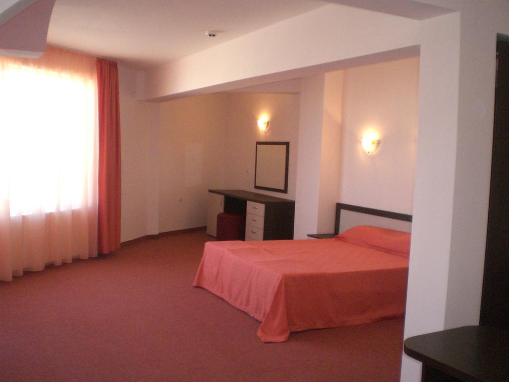 Hotel Bellisimo Lozenets Bagian luar foto