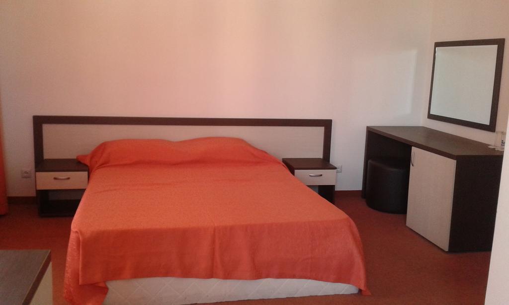 Hotel Bellisimo Lozenets Bagian luar foto