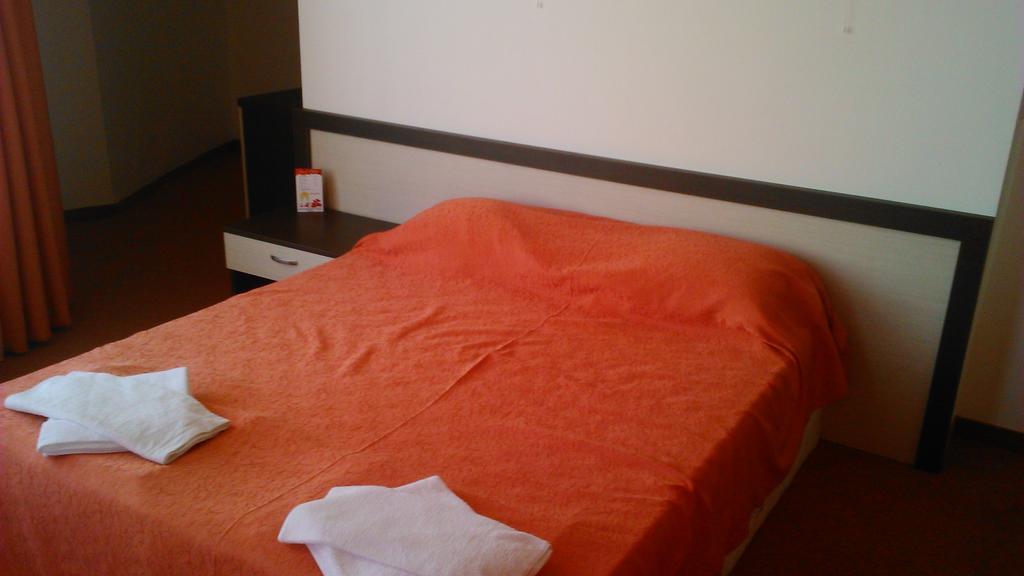 Hotel Bellisimo Lozenets Bagian luar foto