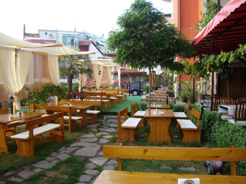 Hotel Bellisimo Lozenets Bagian luar foto